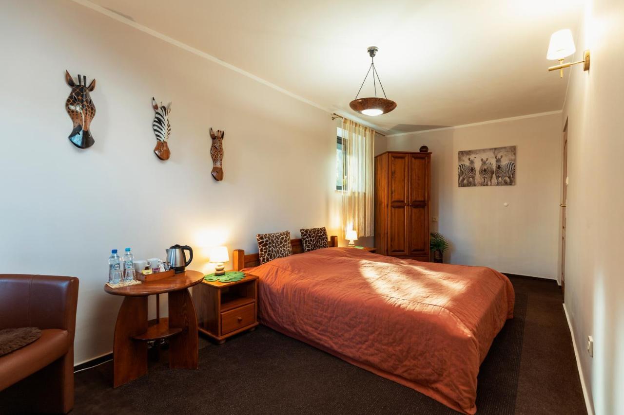 Villa Toscania-Check In 24H Poznan Exterior photo