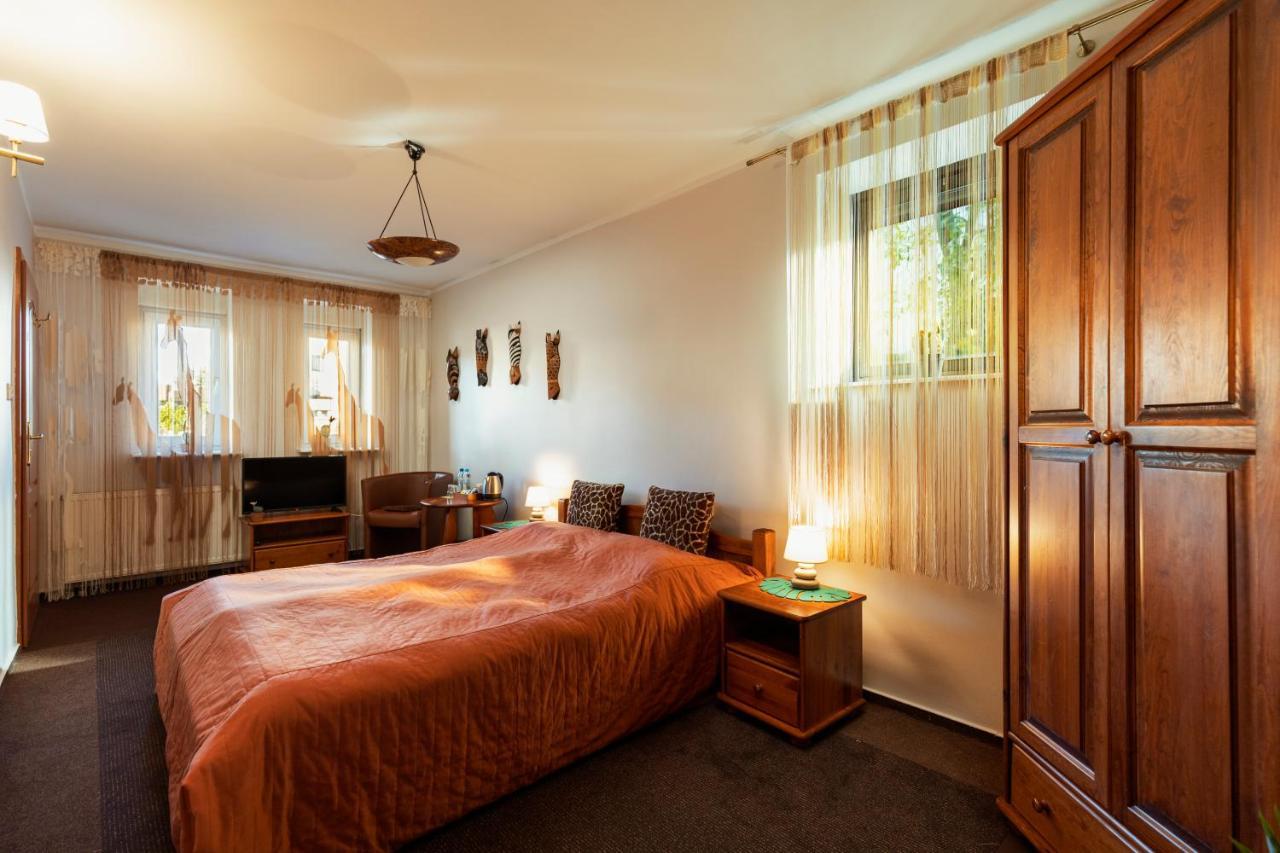 Villa Toscania-Check In 24H Poznan Exterior photo