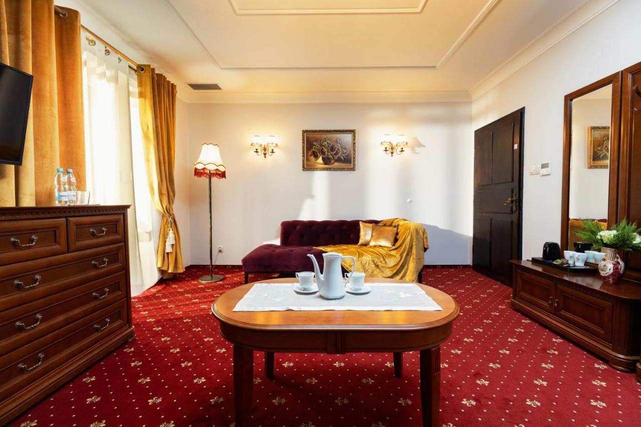 Villa Toscania-Check In 24H Poznan Exterior photo