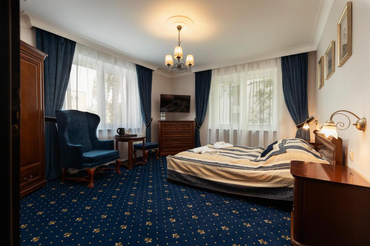 Villa Toscania-Check In 24H Poznan Exterior photo